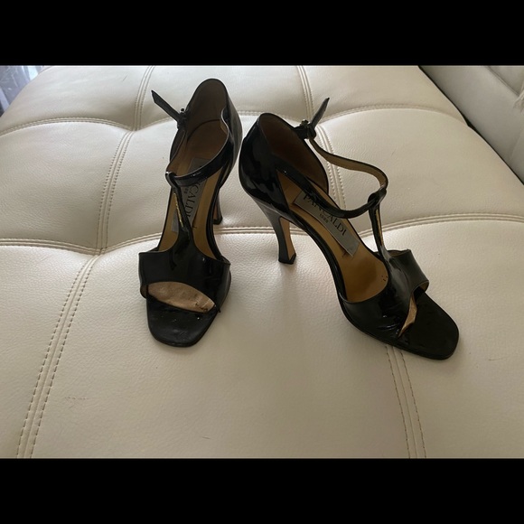 Shoes - Picture 4 of 6